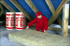 Odmierzanie płyt z wełny skalnej - ROCKWOOL