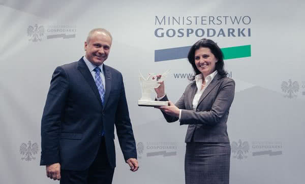 Orzeł Polskiej Stolarki dla Wiceminister Ilony Antoniszyn-Klik